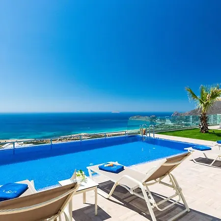 Blue Horizon Luxury