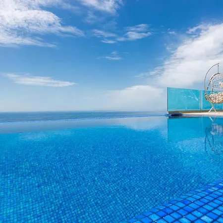 Blue Horizon Luxury * 法拉萨纳