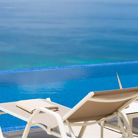 Blue Horizon Luxury